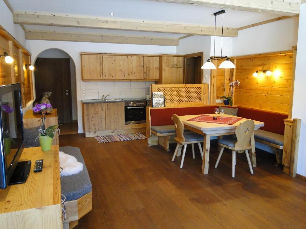 Appartement Gipfelsturm Haus im Ennstal Eksteriør bilde